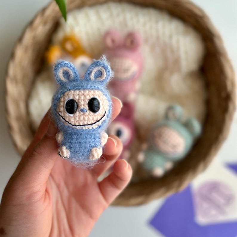Baby Cake Labubu Crochet Pattern * Amigurumi *