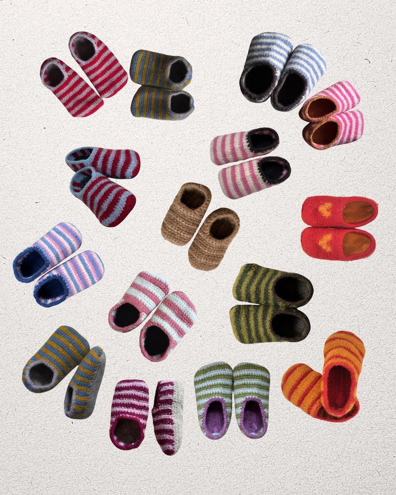 Cozy Winter SOFTFELT Slippers Crochet Pattern – Warm & Comfy- for all family